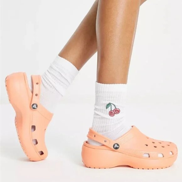 CROCS Shoes - Croc's Women's Papaya Coral Orange Platform Clogs Crocs Slide On Sandals 7